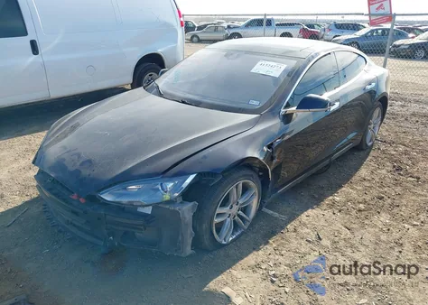 2014 Tesla Model S from USA, damaged, VIN 5YJSA1H19EFP60722